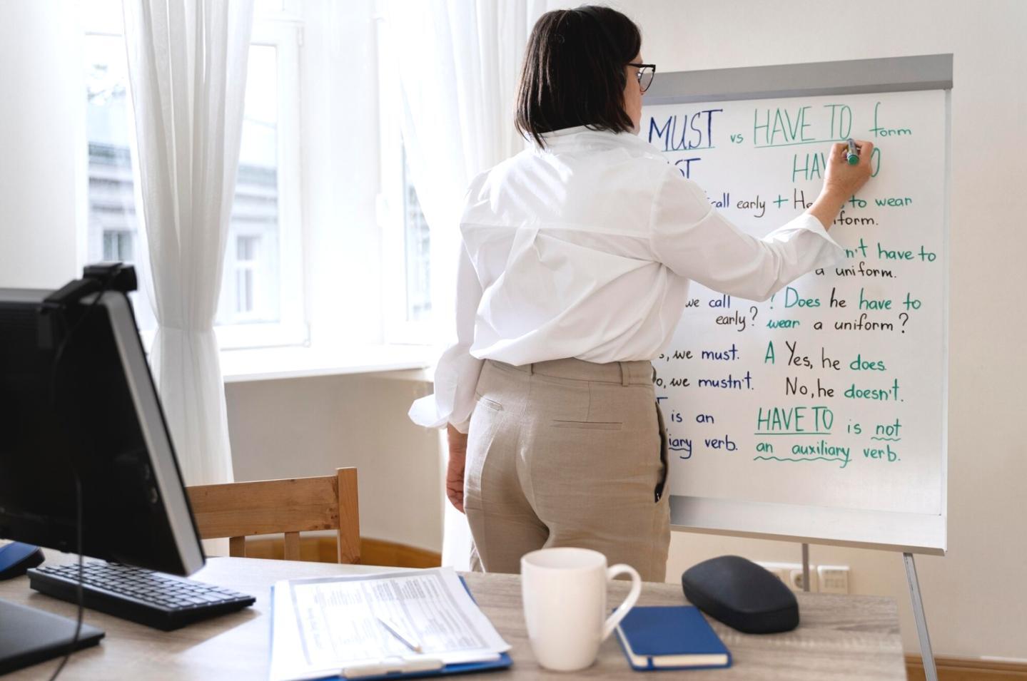 Sessão de análise financeira colaborativa