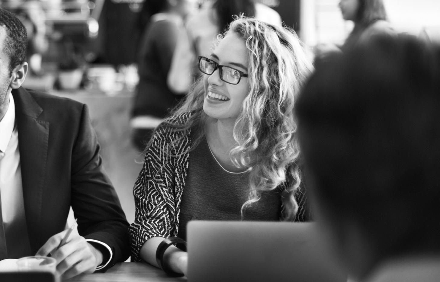 Ambiente de aprendizagem colaborativa em análise financeira